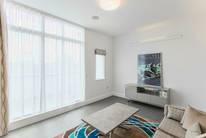 3 Bedroom Penthouse To Rent In Cranham Street, Oxford, OX2