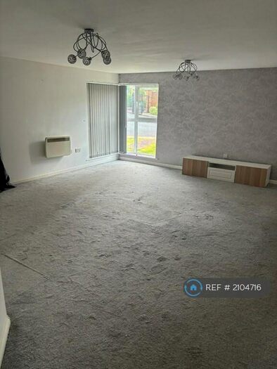 1 Bedroom Flat To Rent In Lowbridge Court, Garston, Liverpool, L19