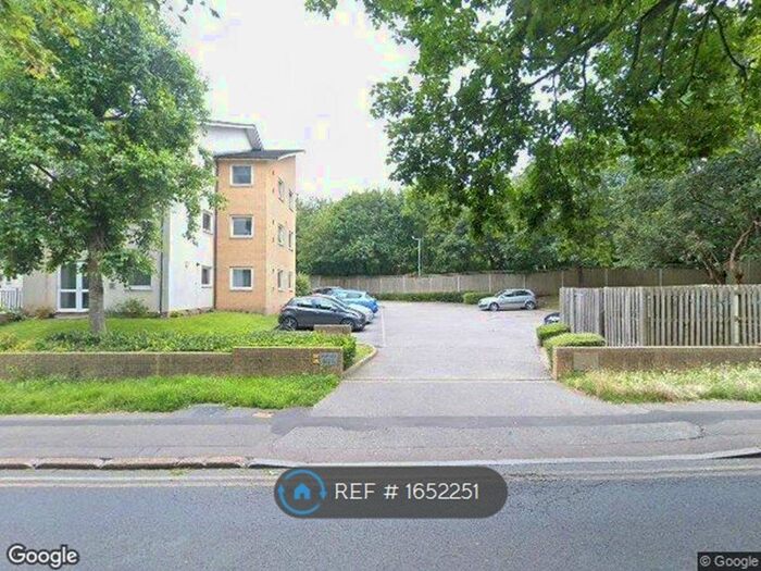 2 Bedroom Flat To Rent In Amethyst Court, Orpington, BR6