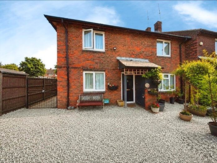 3 Bedroom End Of Terrace House To Rent In Spring Gardens, Farnborough, Hampshire, GU14