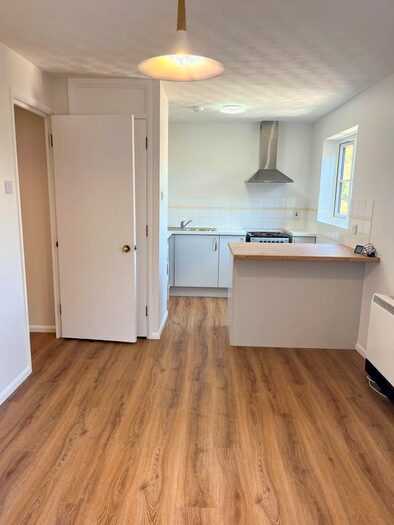 1 Bedroom Flat To Rent In Chagny Close, Letchworth Garden City, SG6