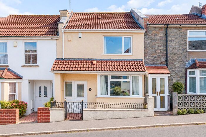 3 Bedroom Terraced House For Sale In Clare Road, Kingswood, Bristol, Gloucestershire, BS15