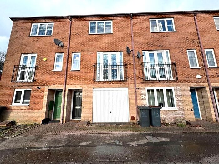 Property For Sale In Cypress Way, Nuneaton, CV10