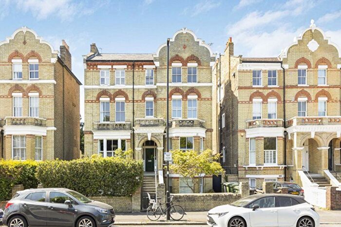 1 Bedroom Flat To Rent In The Chase, Clapham, SW4