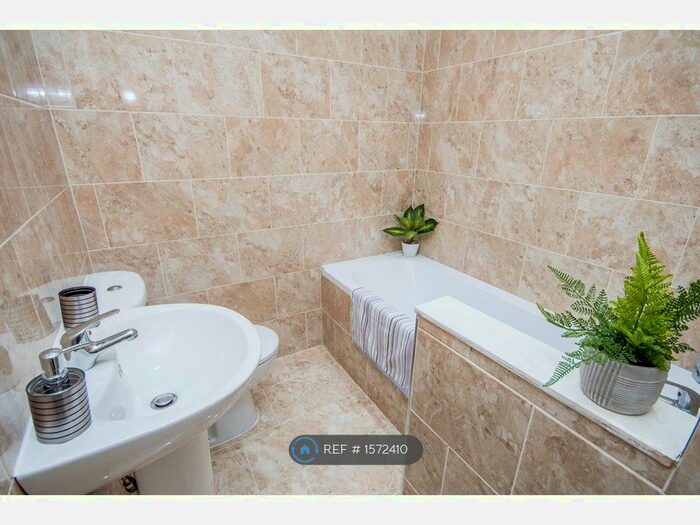 2 Bedroom Terraced House To Rent In Tythebarn Street, Darwen, BB3