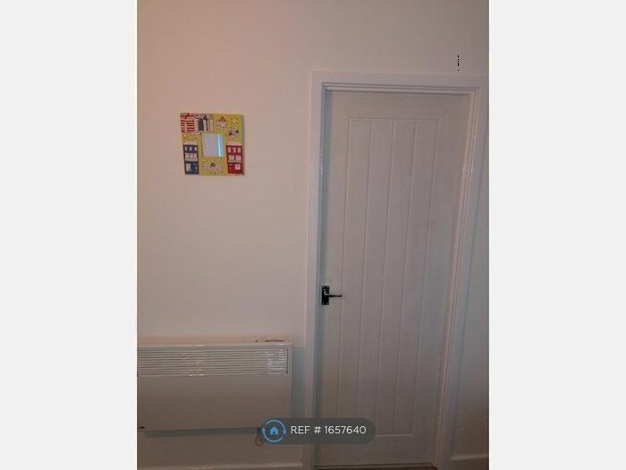 1 Bedroom Flat To Rent In Marlborough Terrace, Bridlington, YO15