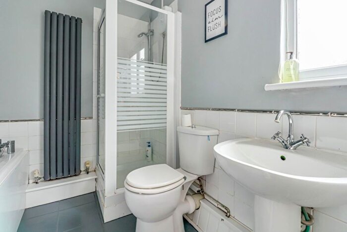 1 Bedroom Flat For Sale In High Street, Shoeburyness, SS3