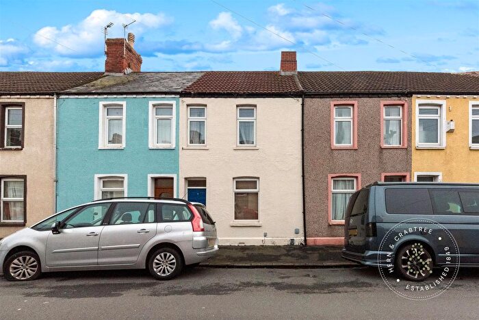 2 Bedroom Terraced House For Sale In Devon Place, Cardiff, CF11