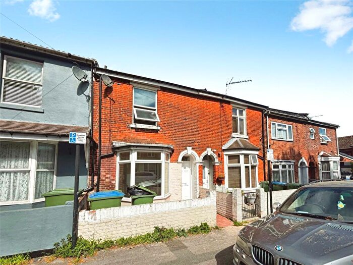 3 Bedroom Terraced House To Rent In Alfred Street, Southampton, Hampshire, SO14