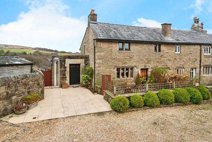 4 Bedroom Semi Detached House For Sale In Walker Fold Road, Bolton, Greater Manchester, BL1