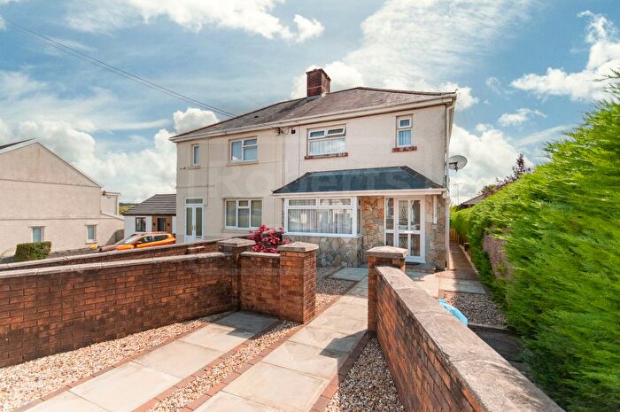 3 Bedroom Semi-Detached House For Sale In Woodland Road, Ystradowen, SA9