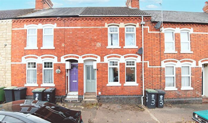 2 Bedroom Terraced House For Sale In Fletcher Road, Rushden, NN10