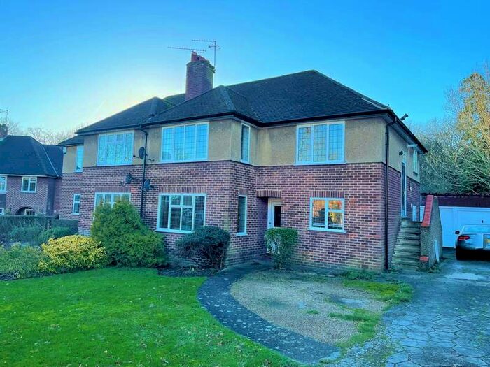 2 Bedroom Maisonette Flat To Rent In Kent Gardens, Ruislip, HA4