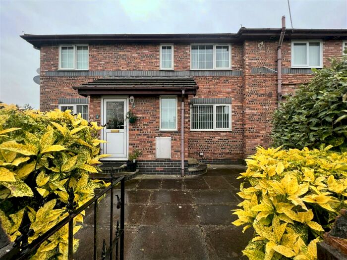 2 Bedroom Flat To Rent In High Park Road, Southport, PR9