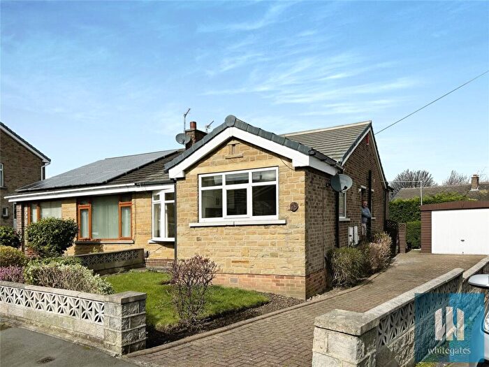 2 Bedroom Bungalow To Rent In Danebury Road, Brighouse, HD6