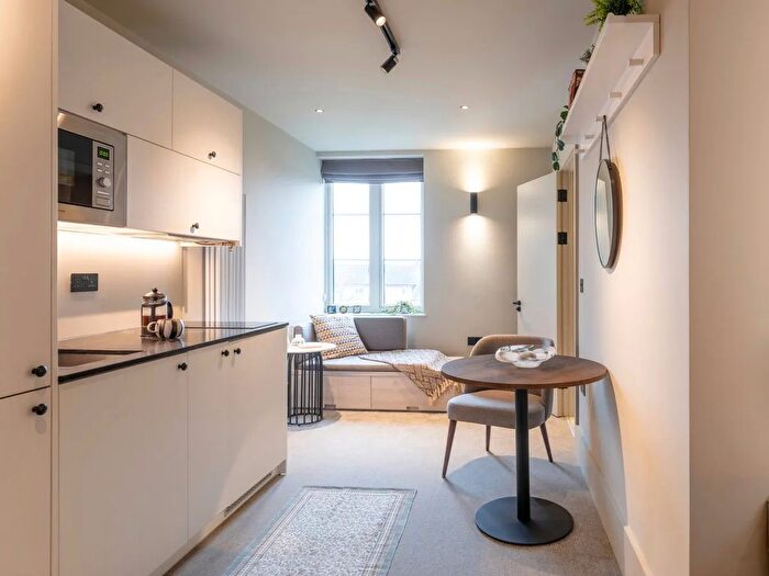 Studio To Rent In Augustus Road, Southfields, London, SW19