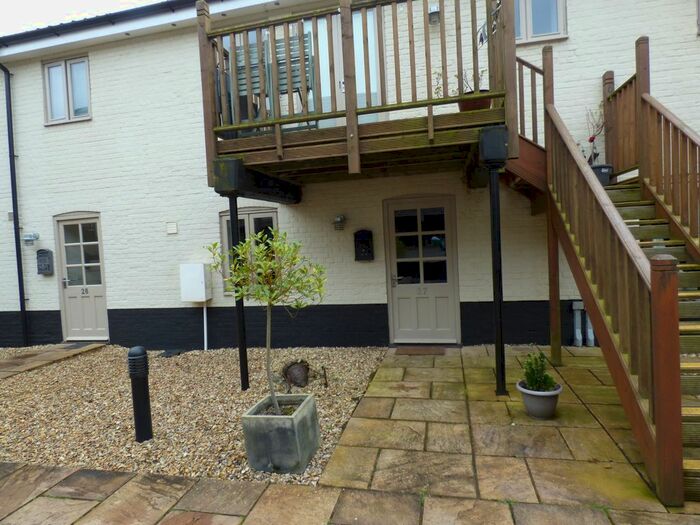 2 Bedroom Flat To Rent In The Maltings, Pulham St Mary, Diss, IP21