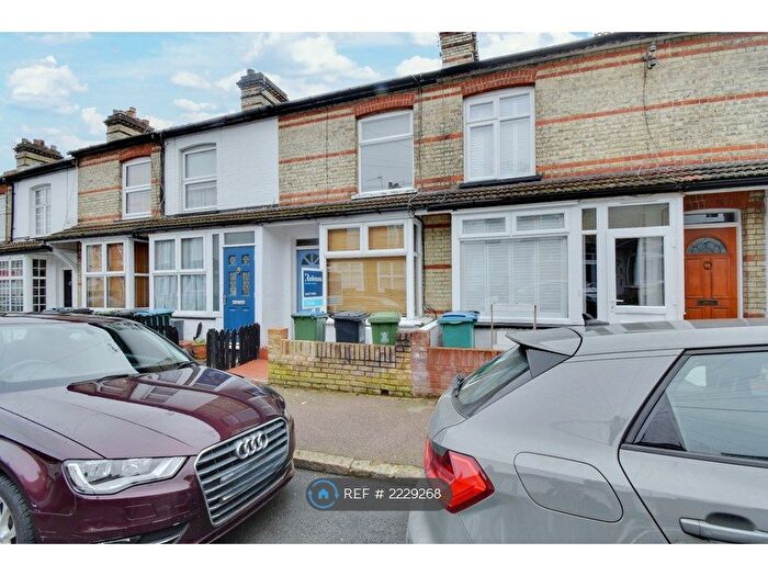 3 Bedroom Terraced House To Rent In Grover Road, Watford, WD19