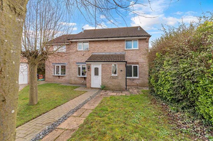 2 Bedroom Semi-Detached House For Sale In Orion Way, Grimsby, DN34