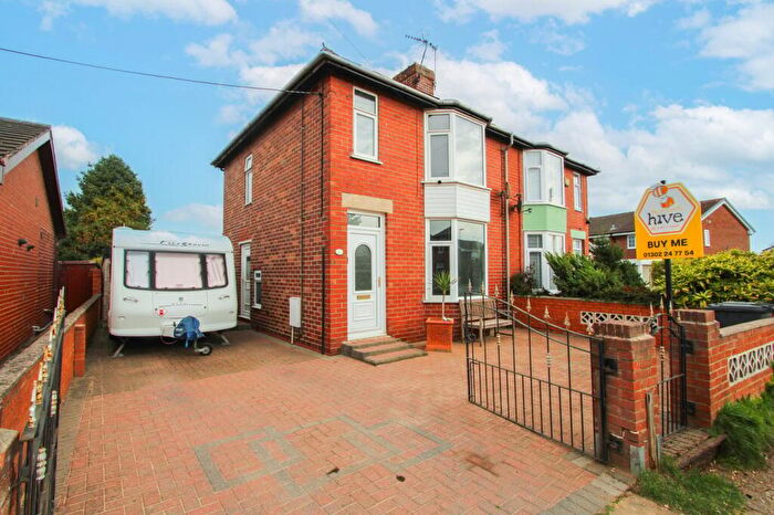 3 Bedroom Semi-Detached House For Sale In Hornsby Road, Armthorpe, Doncaster, DN3