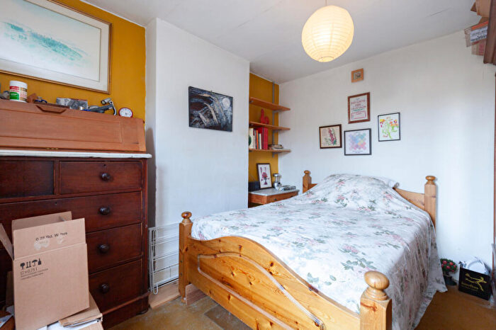 3 Bedroom Terraced House For Sale In Hurst Street East Oxford, OX4