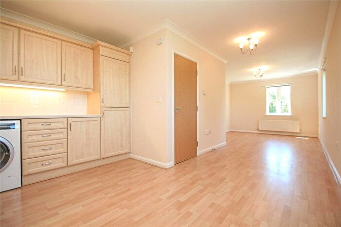 2 Bedroom Apartment To Rent In Wade Court, Cheltenham, Glos, GL51