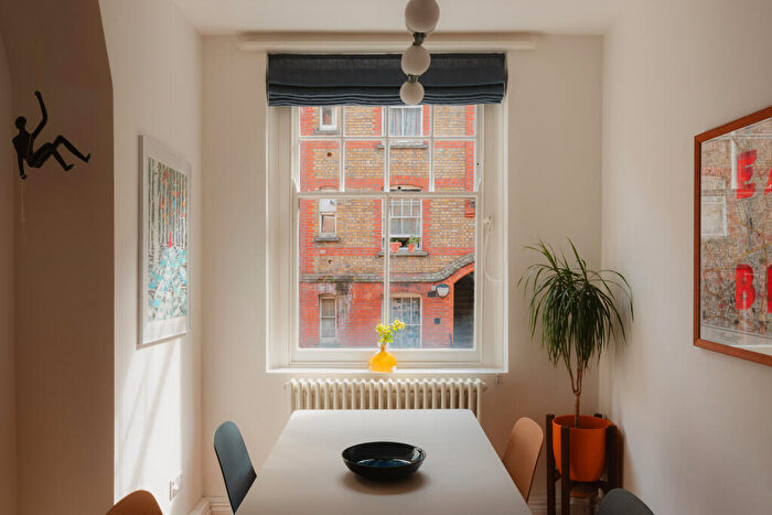 2 Bedroom Flat For Sale In Walton House, Montclare Street, London, E2