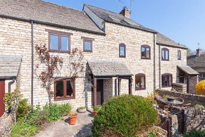 2 Bedroom Terraced House For Sale In Sylvester Close, Witney Street, Burford, OX18