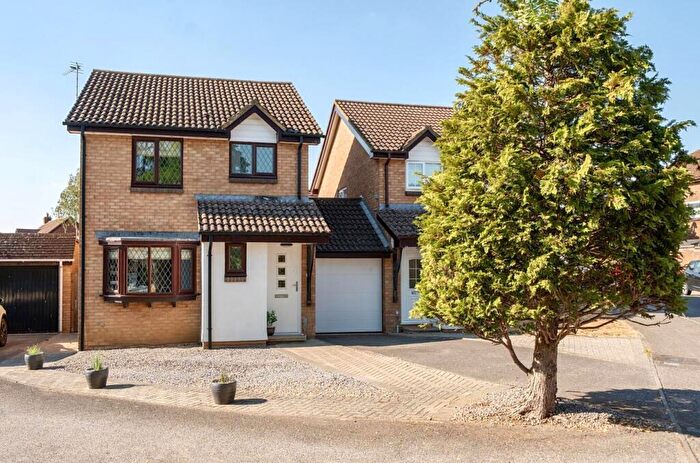 3 Bedroom Detached House For Sale In Glenham Road, Thame, OX9