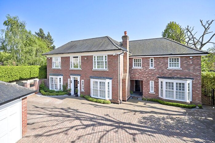 6 Bedroom Detached House For Sale In Feering Hill, Feering, Colchester, Essex, CO5