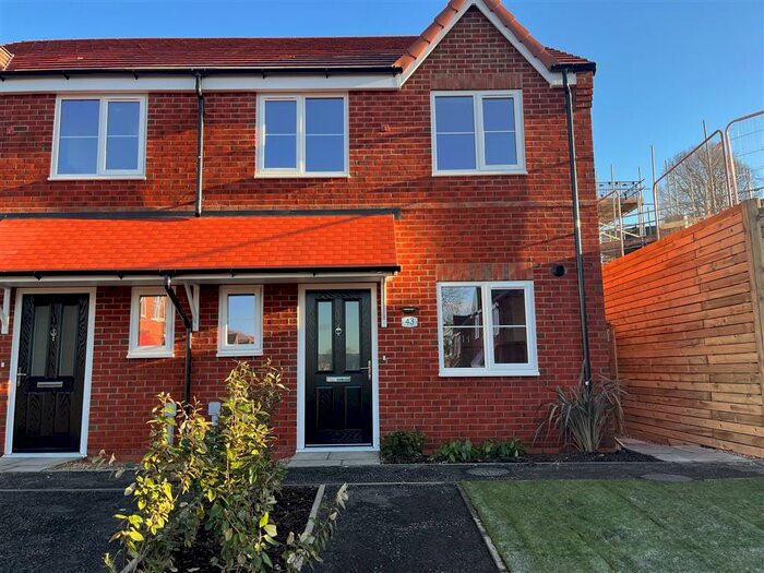 3 Bedroom House To Rent In Sandy Grove, Mansfield, NG18
