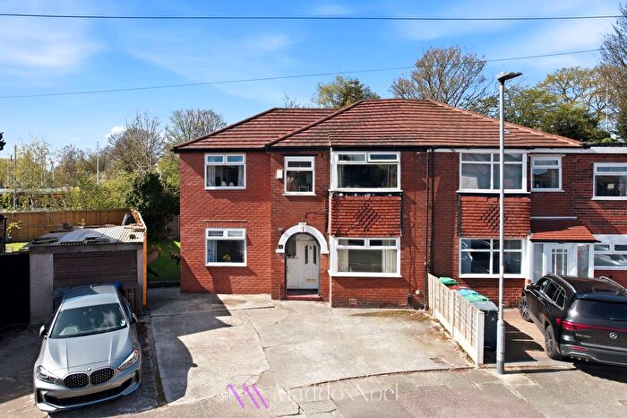 5 Bedroom Semi Detached House For Sale In Lynnwood Road, Manchester, M19