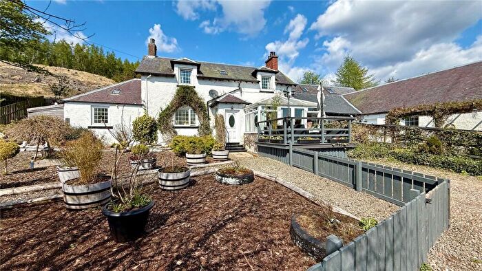 6 Bedroom Equestrian Facility For Sale In Glenmarkie Farmhouse, Glenisla, By Blairgowrie, Perthshire, PH11