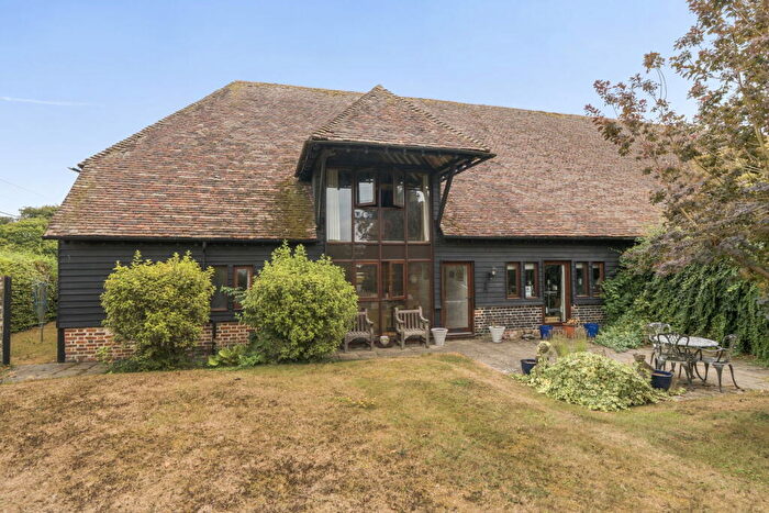 4 Bedroom Barn Conversion For Sale In Newhouse Lane, Sheldwich, Faversham, ME13