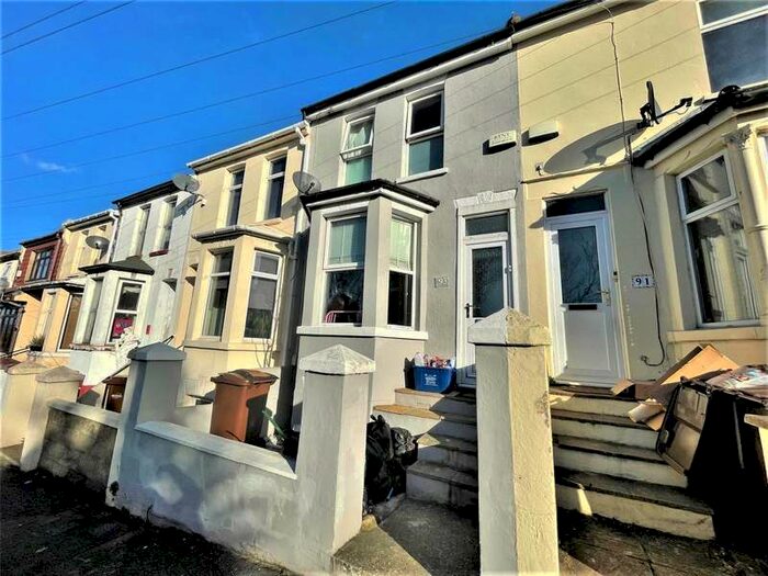 3 Bedroom Terraced House To Rent In Imperial Road, Gillingham, Kent, ME7