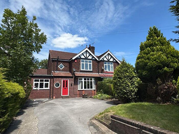 4 Bedroom House For Sale In Macclesfield Road, Holmes Chapel, CW4