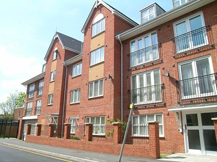 1 Bedroom Flat To Rent In Mill Street, SL2
