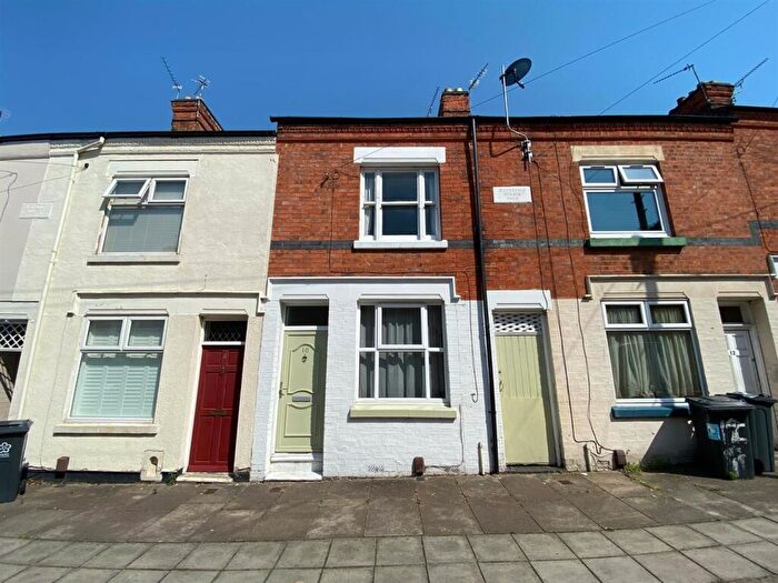 3 Bedroom Terraced House To Rent In Pope Street, Leicester, Leicestershire, LE2