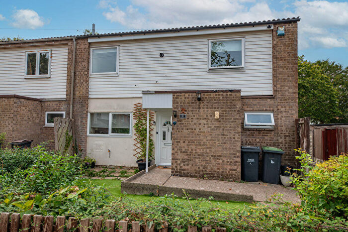 3 Bedroom End Of Terrace House For Sale In Trojan Way, Crookhorn, PO7