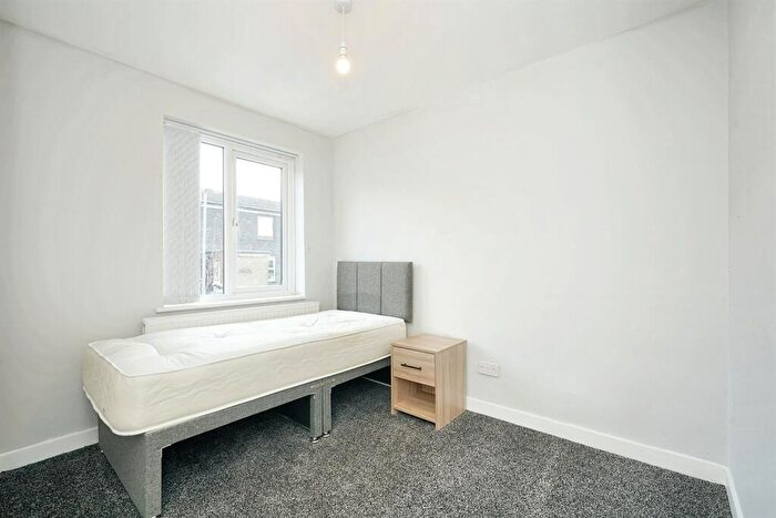 5 Bedroom Terraced House To Rent In Bedroom Terraced House In Reeth Way, Accrington, BB5