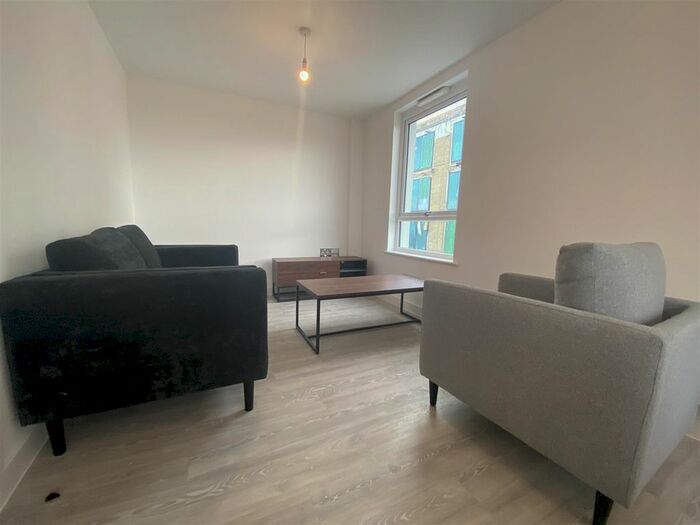 2 Bedroom Flat To Rent In Apartment Middlewood Plaza, Craven Street, Salford, Greater Manchester, M5