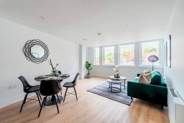 1 Bedroom Flat To Rent In Capella Court, Croydon, Purley, CR8