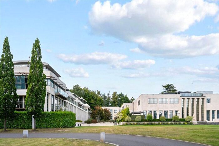 3 Bedroom Flat To Rent In Charters Road, Ascot, Berkshire, SL5