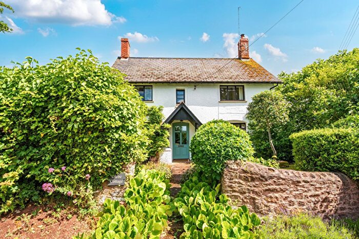 3 Bedroom Detached House For Sale In Lydeard St. Lawrence, Taunton, TA4