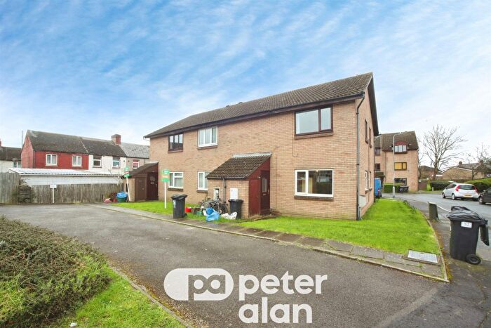 1 Bedroom Flat For Sale In Collingwood Crescent, Newport, NP19