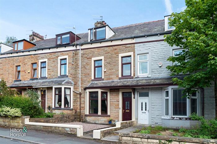 4 Bedroom Terraced House For Sale In Brunel Street, Burnley, BB12