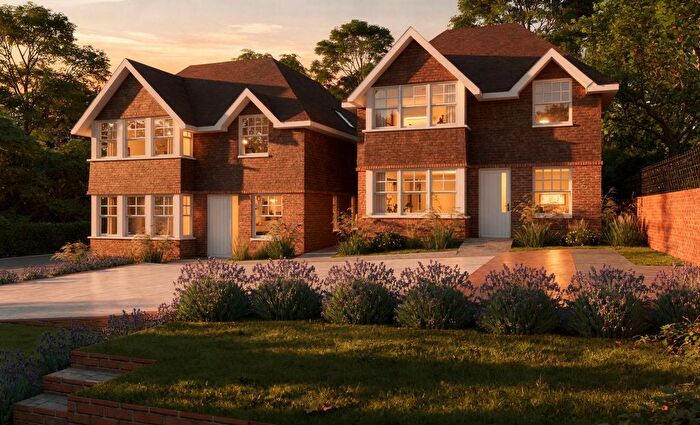 4 Bedroom Detached House For Sale In Woodfield Hill, Coulsdon, CR5