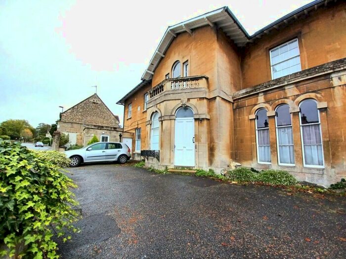 1 Bedroom Apartment To Rent In Oldfield Road, BA2