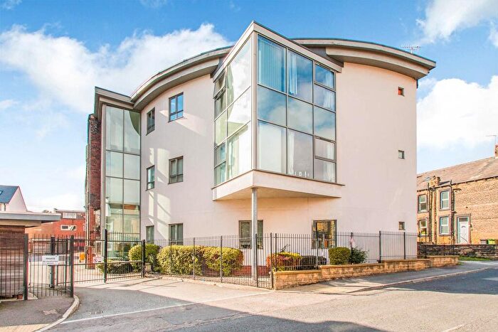 1 Bedroom Apartment To Rent In Melbourne Street, Morley, Leeds, LS27
