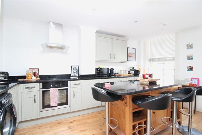 1 Bedroom Flat To Rent In East Street, Brighton, BN1